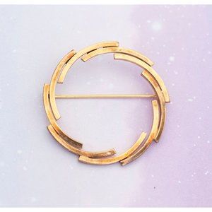 Vintage Steampunk Circle Brooch | Gold Filled | J26